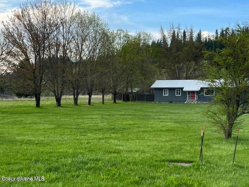 64 Retriever Ln, Oldtown, ID, 83822-8586 | Card Image