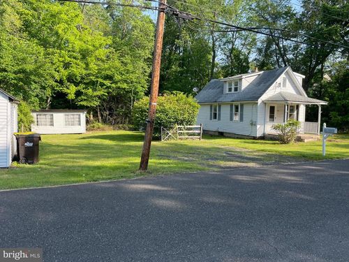 420 Oak Ave, WARRINGTON, PA, 18976-2365 | Card Image