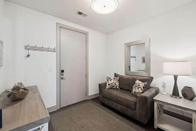 Foyer | Image 4
