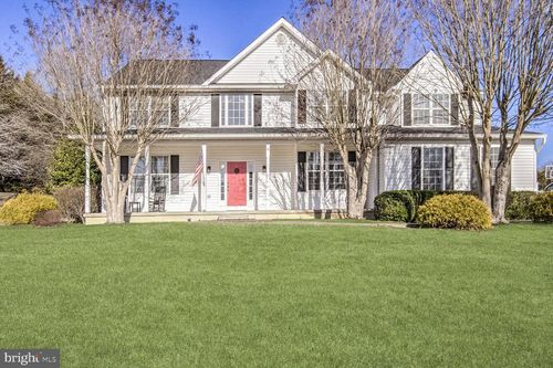 9193 Crescent Ln, LA PLATA, MD, 20646-2844 | Card Image