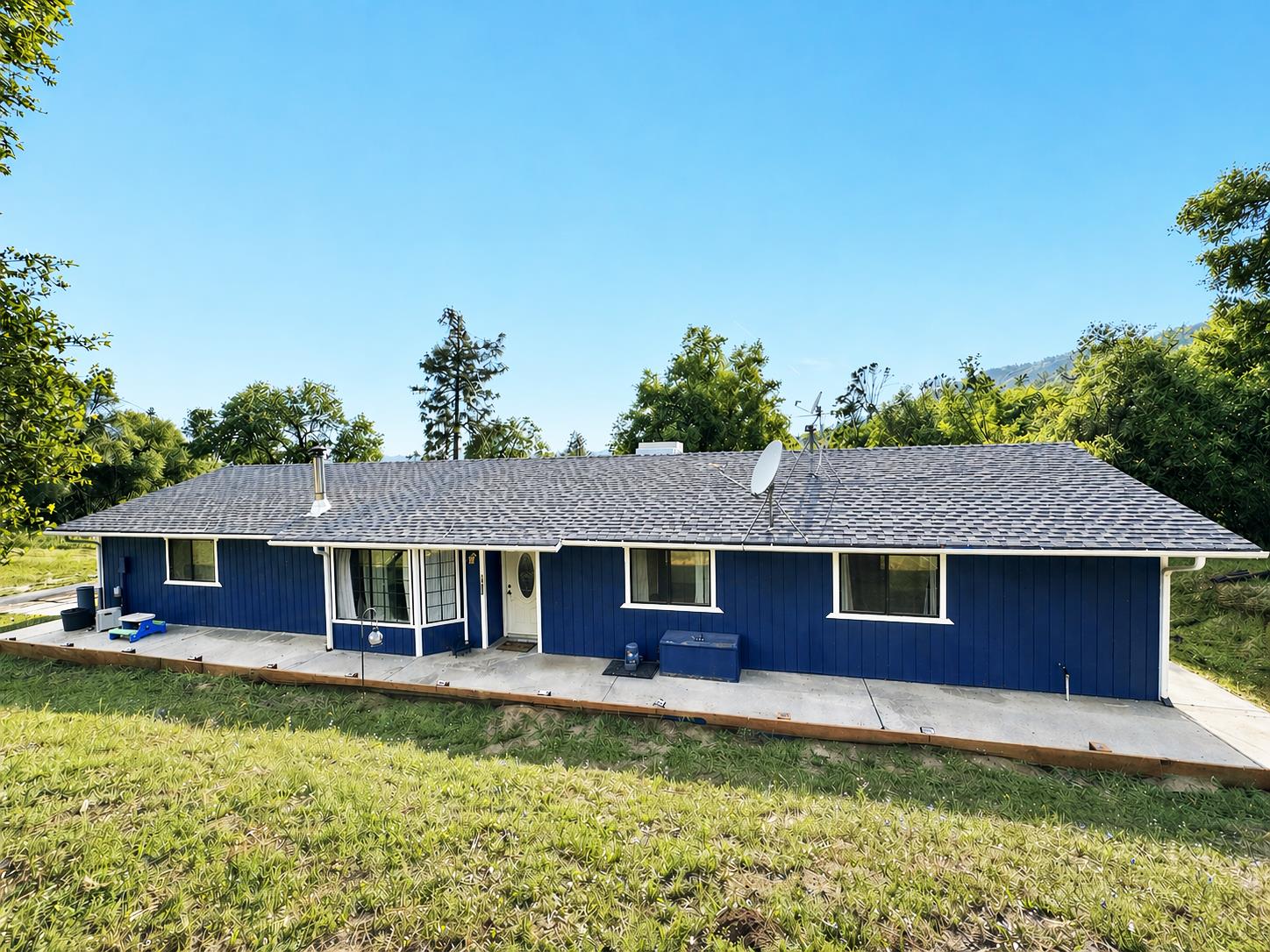 Residential in Ahwahnee