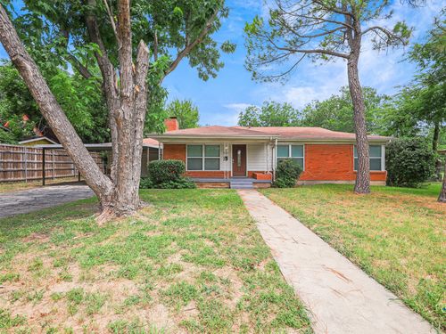 7301 Turner Ter, North Richland Hills, TX, 76180-8683 | Card Image