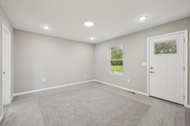 26 Miron St, House other with 3 bedrooms, 2 bathrooms and null parking in Bloomingburg OH | Image 22