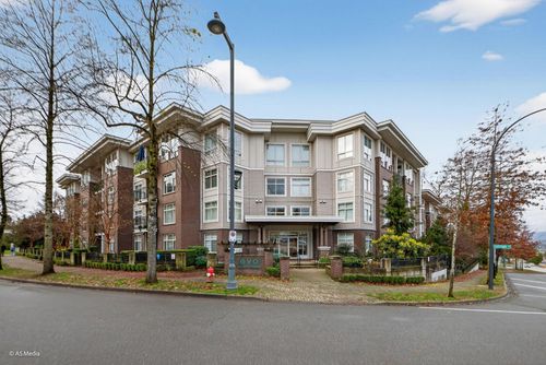 318-13555 Gateway Dr, Surrey, BC, V3T0B5 | Card Image