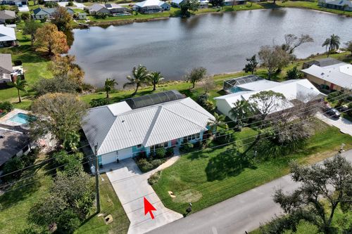 5212 Feather Creek Dr, Fort Pierce, FL, 34951-2328 | Card Image