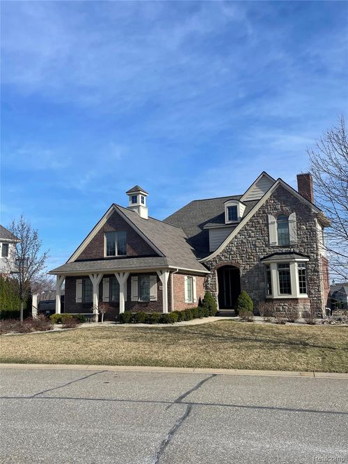 8369 Boulder Shores Dr, South Lyon, MI, 48178-8060 | Card Image