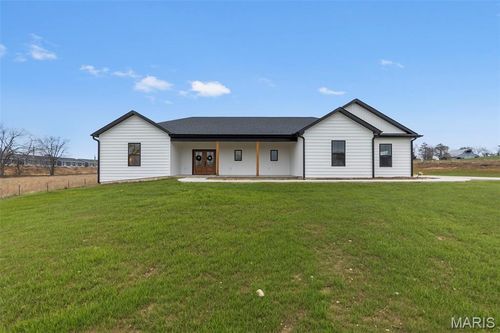 590 Eli Dr, Jackson, MO, 63755-8404 | Card Image