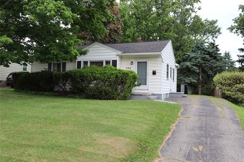 394 Pattonwood Dr, Irondequoit, NY, 14617-1448 | Card Image