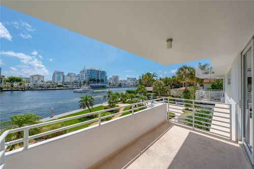 2b-888 Intracoastal Dr, Fort Lauderdale, FL, 33304-3601 | Card Image