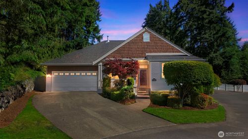 5610 61st Ave W, University Place, WA, 98467-2872 | Card Image
