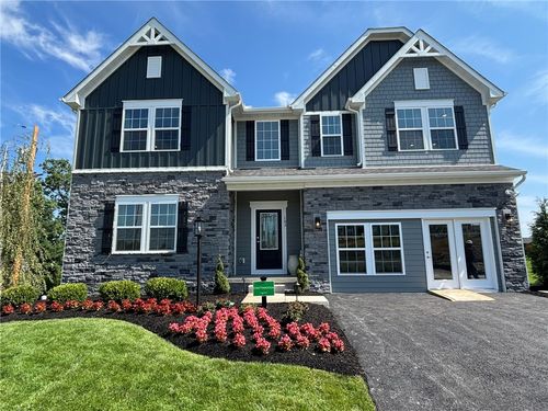 103 Victoria Dr, Coraopolis, PA, 15108-9091 | Card Image