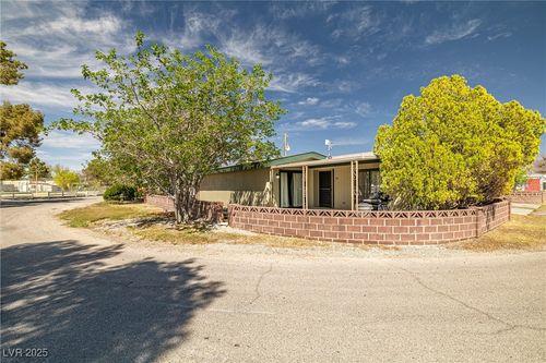 130 Wilderness Way, Pahrump, NV, 89048-5422 | Card Image