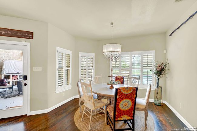 1409 Woodland Ct, House other with 4 bedrooms, 4 bathrooms and null parking in Hondo TX | Image 23
