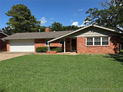 130 Ramblewood Rd, Bartlesville, OK, 74003-1626 | Card Image
