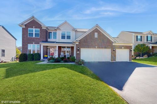 182 Chapin Way, Oswego, IL, 60543-4056 | Card Image