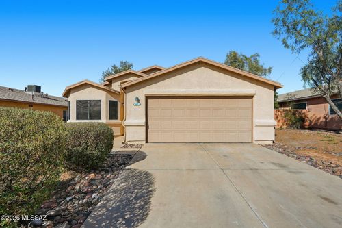 3622 W Trevor Dr, Tucson, AZ, 85741-3265 | Card Image