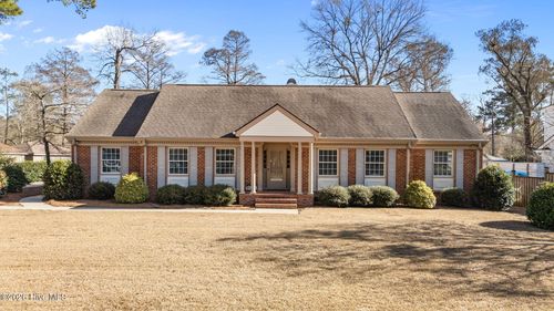 302 W Wilson Creek Dr, Trent Woods, NC, 28562-7538 | Card Image