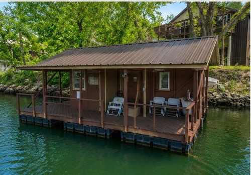 806 Sunset Rd, Branson, MO, 65616-2602 | Card Image