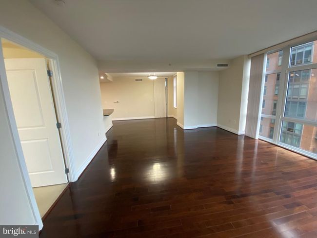 APT-1017 - 8220 Crestwood Heights Dr, Condo with 2 bedrooms, 2 bathrooms and null parking in MCLEAN VA | Image 50