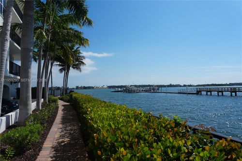 65-2690 N Federal Hwy, Boynton Beach, FL, 33435-2457 | Card Image