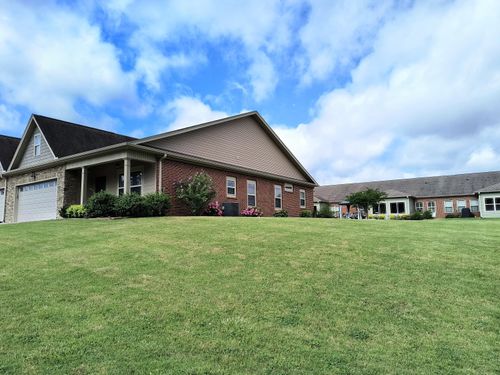 179 Tradewind Dr, Fort Oglethorpe, GA, 30742-4232 | Card Image