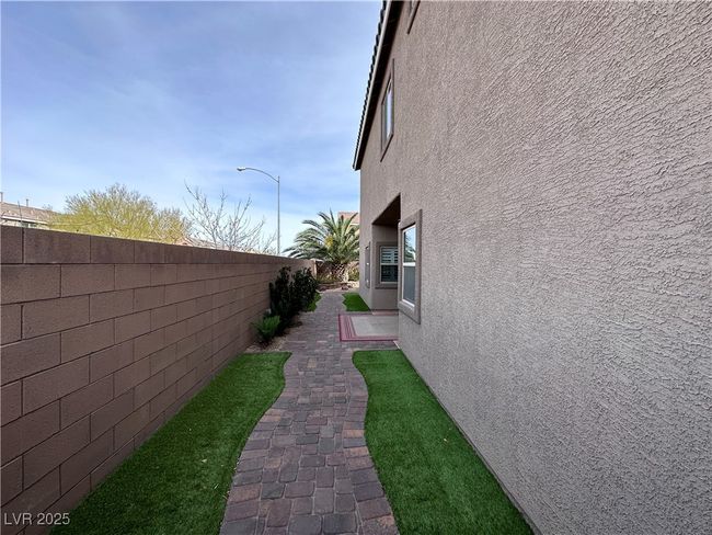 124 Dunblane St, House other with 4 bedrooms, 3 bathrooms and null parking in Henderson NV | Image 39