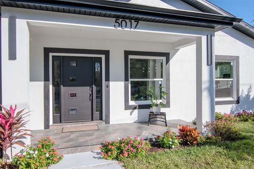 5017 9th Ave S, GULFPORT, FL, 33707-2620 | Card Image