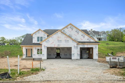 W253N5553 Crescent Hill Dr, Sussex, WI, 53089 | Card Image