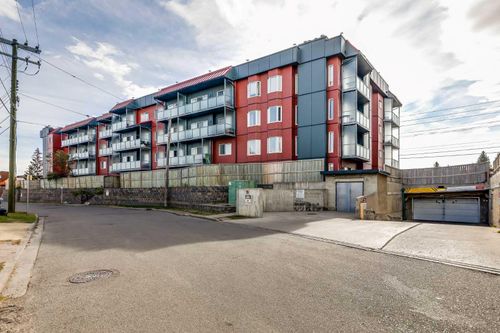 104-335 Garry Cres Ne, Calgary, AB, T2K5X1 | Card Image
