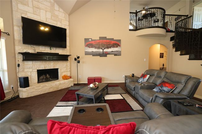 127 Lake Trail Dr, House other with 5 bedrooms, 4 bathrooms and null parking in Red Oak TX | Image 4