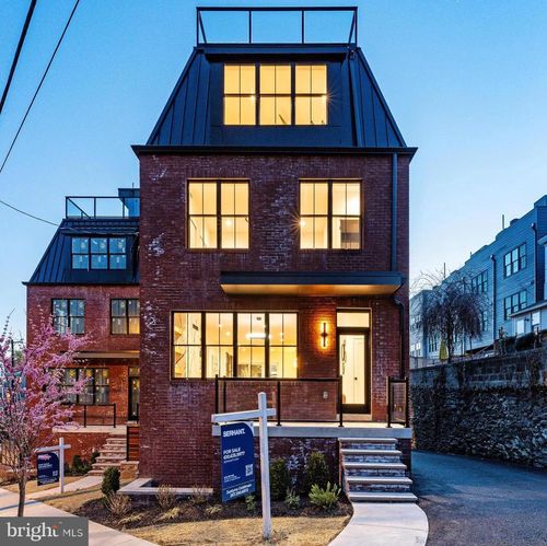 112 Righter St, PHILADELPHIA, PA, 19128-5400 | Card Image