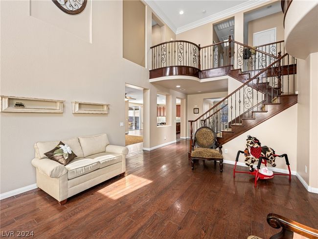 9335 Brownstone Ledge Ave, House other with 4 bedrooms, 3 bathrooms and null parking in Las Vegas NV | Image 11