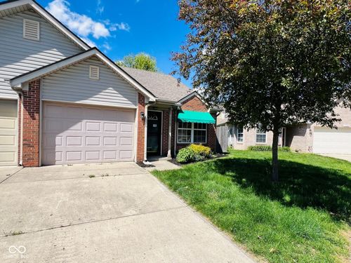 1012 Wild Ivy Trl, Franklin, IN, 46131-2190 | Card Image
