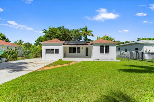 14443 S Biscayne River Rd, Miami, FL, 33161-2715 | Card Image
