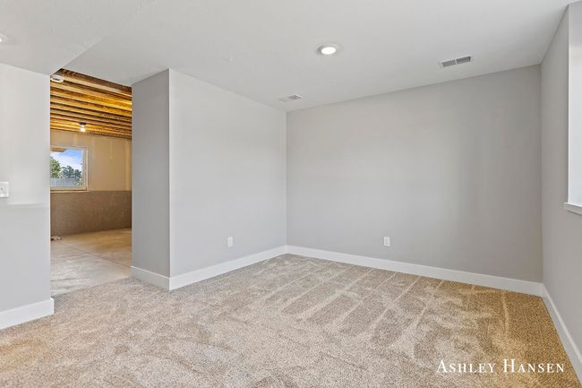 86 Chase Court Nw, House other with 3 bedrooms, 3 bathrooms and null parking in Kent City MI | Image 29