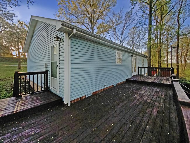 1230 Chapmansboro Rd, House other with 3 bedrooms, 2 bathrooms and null parking in Chapmansboro TN | Image 18