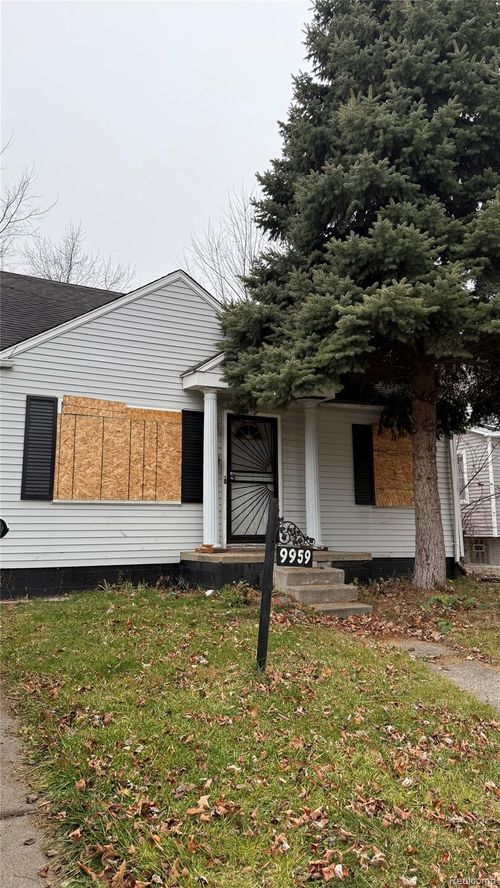 9959 Bishop St, Detroit, MI, 48224-1914 | Card Image