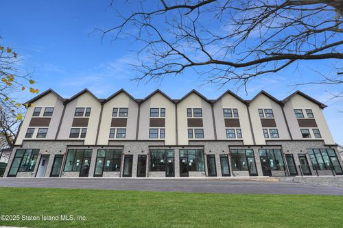 2-113 Fingerboard Rd, Staten Island, NY, 10305-3878 | Card Image