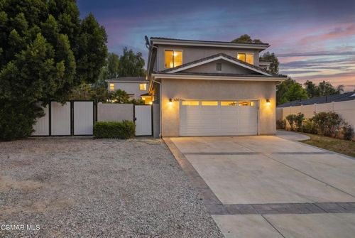526 Houston Dr, Thousand Oaks, CA, 91360-6027 | Card Image