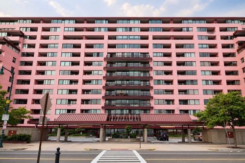 2g-350 Revere Beach Blvd, Revere, MA, 02151-4800 | Card Image
