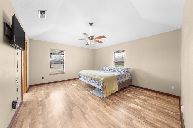 200 County Road 3635, House other with 3 bedrooms, 2 bathrooms and null parking in Dike TX | Image 17