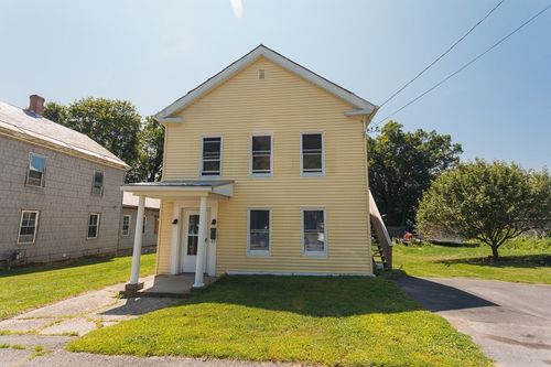 24 Bryant St, North Adams, MA, 01247-2416 | Card Image
