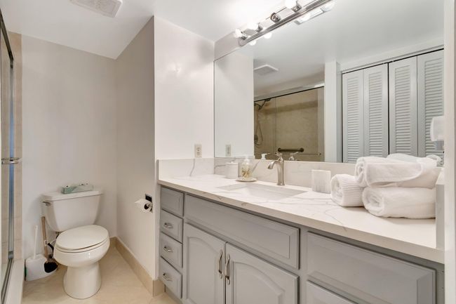 4049 Wolverton C, Condo with 2 bedrooms, 2 bathrooms and null parking in Boca Raton FL | Image 25