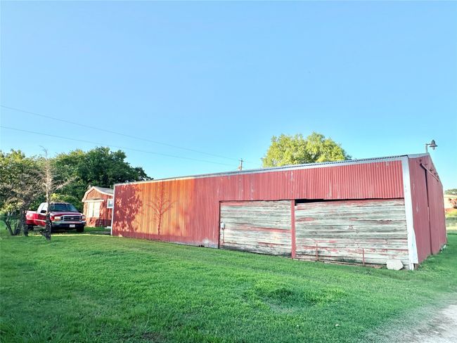 UNIT-14 - 3210 Rural Ranch Rd, Home with 14 bedrooms, 14 bathrooms and 20 parking in Gainesville TX | Image 9