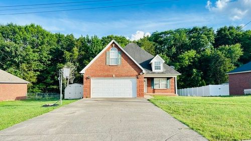 9028 Macbeth Dr, Smyrna, TN, 37167-8006 | Card Image