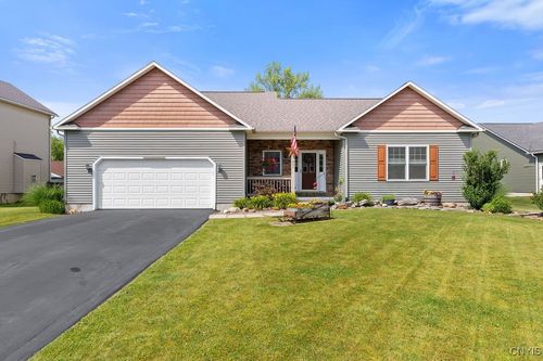 7891 Gable Dr, Bridgeport, NY, 13030-7362 | Card Image