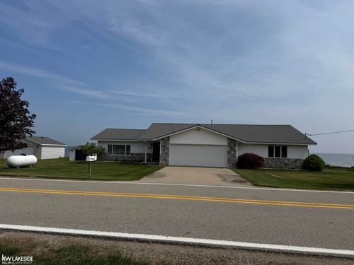 7590 Lighthouse Rd, Port Hope, MI, 48468-9760 | Card Image