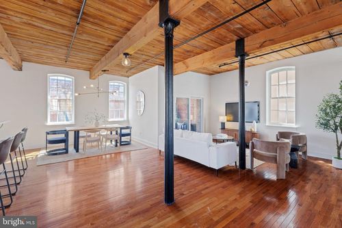 301-15-205 Cuthbert St, PHILADELPHIA, PA, 19106-4516 | Card Image