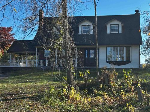 6760 Hunters Creek Rd, Imlay City, MI, 48444-9782 | Card Image