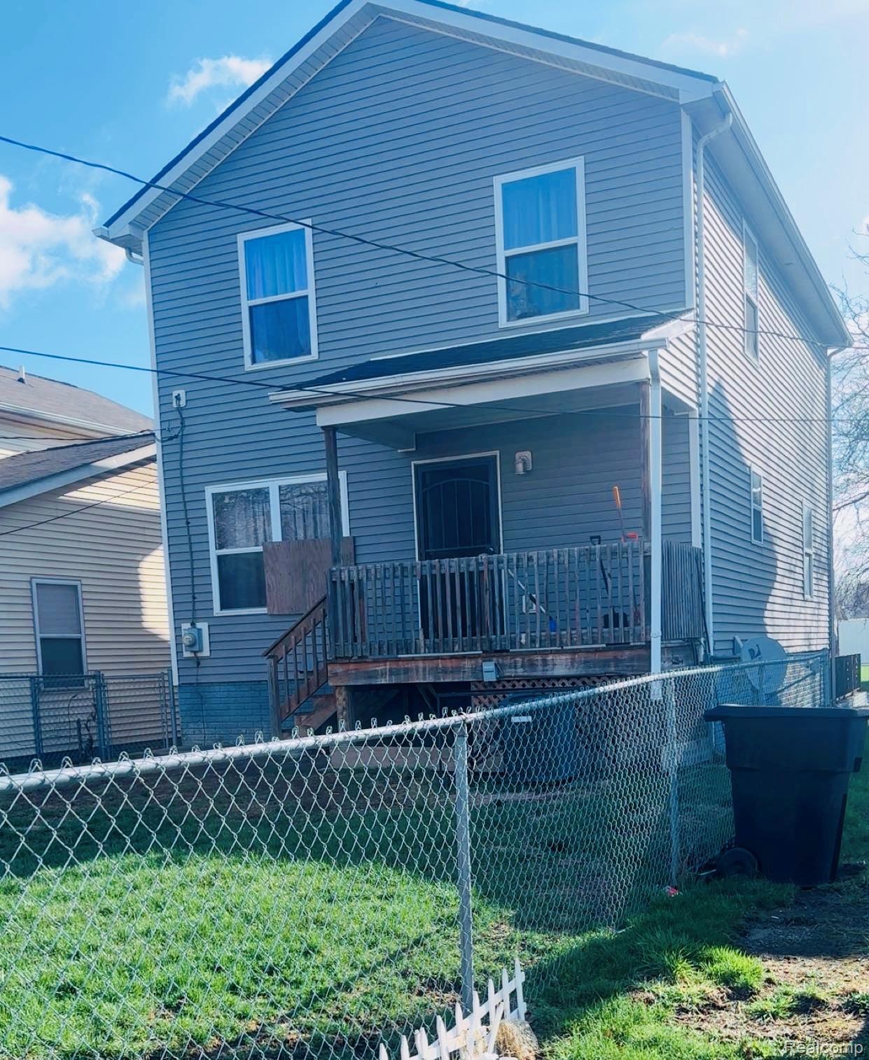 Residential in Detroit 2